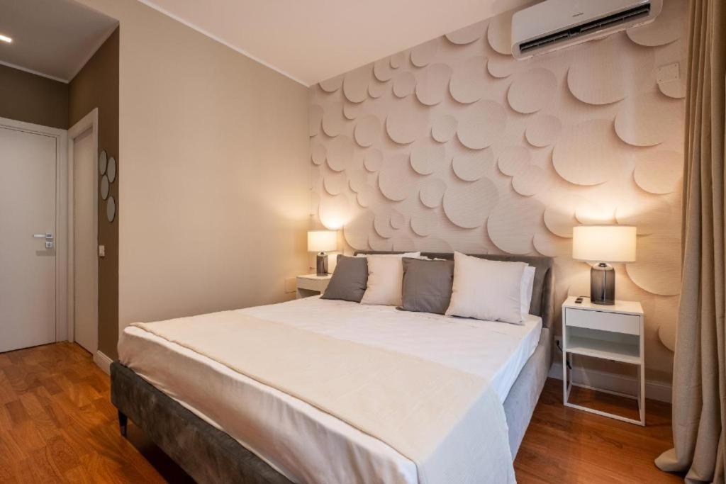 Sweet Life 2 Luxury And Design Apartment باري المظهر الخارجي الصورة